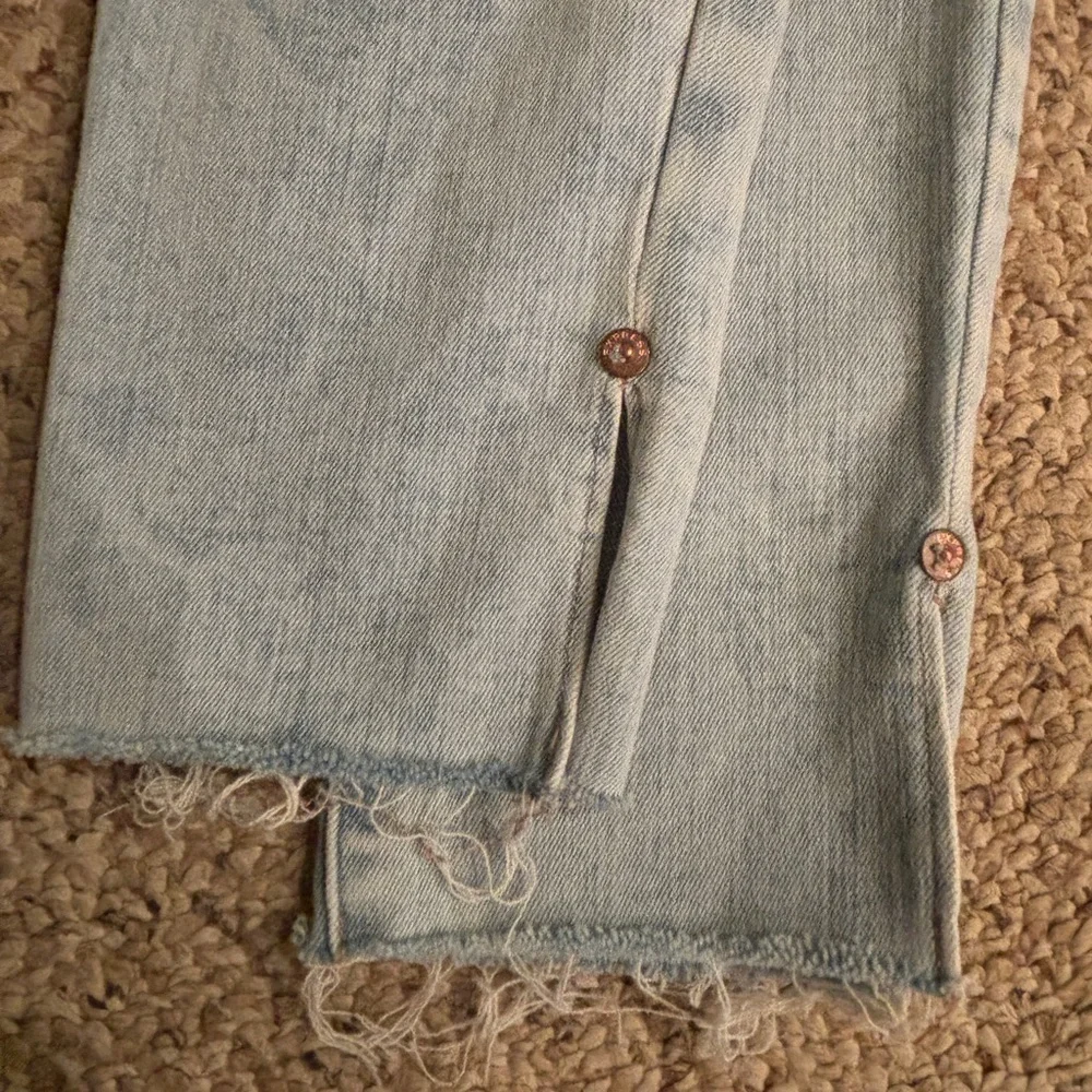 Express Women’s Distressed Skinny Jeans High Rise 4-way Hyper Stretch